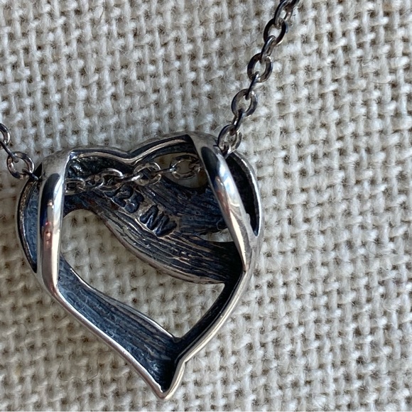 Vintage Marcasite & 925 NV Sterling Silver Swirl Heart Pendant & Necklace - Picture 4 of 10